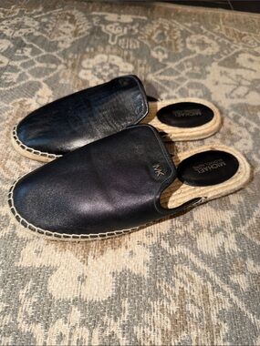 Michael Kors Black Leather Espadrille Mule Slip-Ons size 7 like new